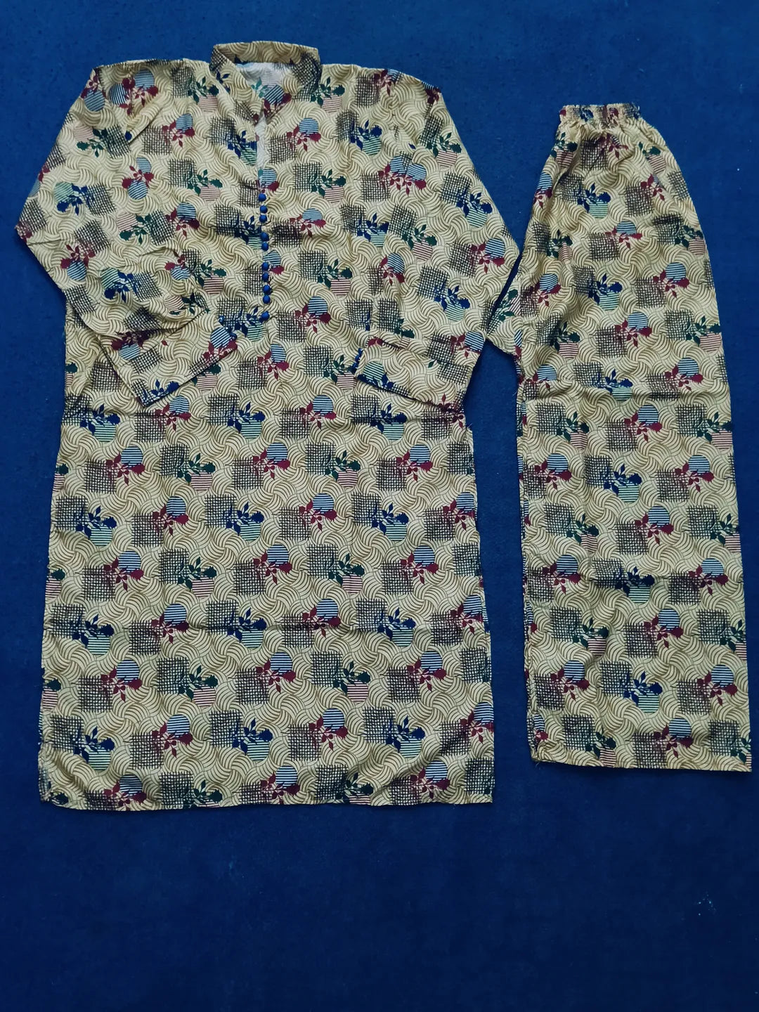 2 Pcs Women's Stitched Cotton Printed Shirt And Trouser